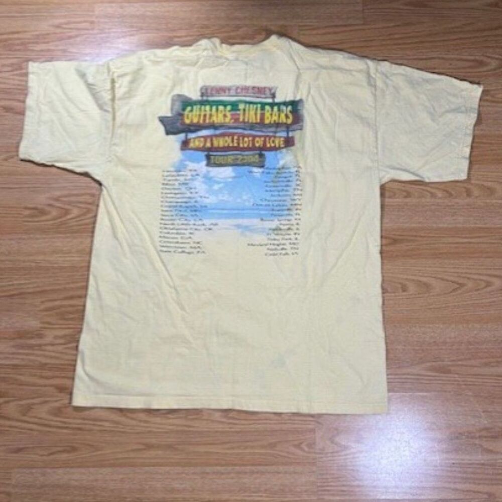 Kenny Chesney concert tee - 2004 tour - yellow - Size XL unisex - Picture 3 of 6